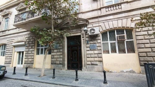 Köhnə “ab-hava” dağıdılmır:  