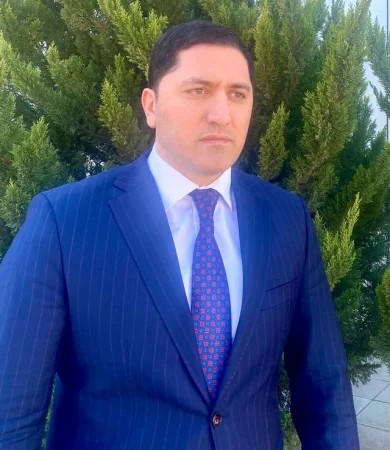 Rəşad İsmayılov nazir təyin edildikdən sonra Qafar Ağayev qanunsuz əməllərini davam etdirir? Rəşad İsmayılov nazir təyin edildikdən sonra Qafar Ağayev qanunsuz əməllərini davam etdirir?