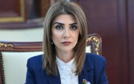  Günay Ağamalı köməkçisini döydürüb?