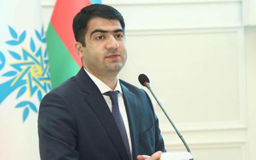 İcra başçısı qazini təhdid edib -