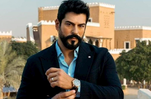 “Burak Özçivit İstanbulda 30 mənzil aldı”