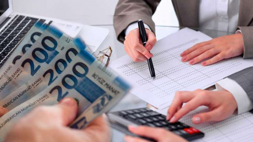 Krediti vaxtından əvvəl ödəyəndə əlavə faiz və xidmət haqqı tələb olunur?