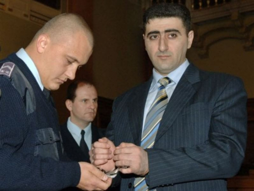 Ramil Səfərovu məsuliyyətə cəlb edin -