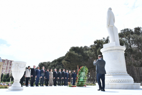 Abşeron rayonunda akademik Zərifə xanım Əliyevanın 103 illiyi qeyd edilib