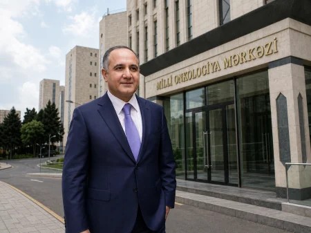 Kəmaləddin Qafarovun başı biznəsə qarışıb:  
