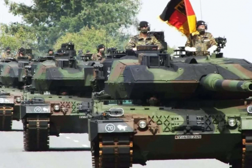 Almaniya Litvada tank briqadası formalaşdırır