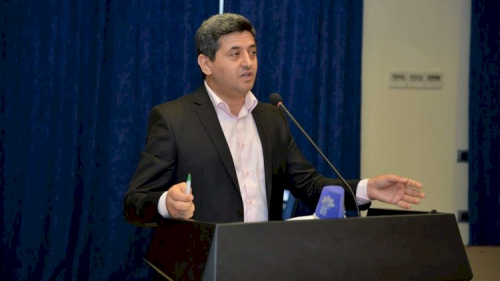 Keçmiş məmur dələduzluqda ittiham olunur:  