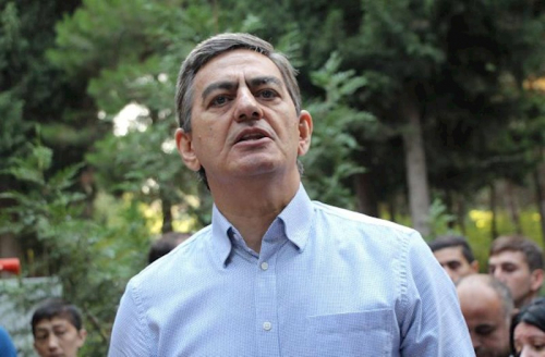 Məhkəmə Əli Kərimli ilə bağlı qərarı dəyişdirmədi