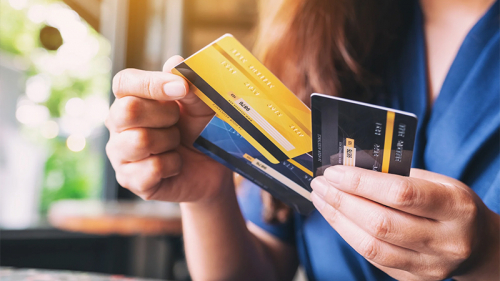 Yardım üçün açılan bank hesabları niyə bloklanır?