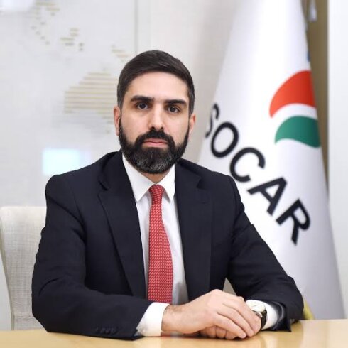 İşçilərin təbii axını budurmu cənab Rovşən Nəcəf ? İşçilərin təbii axını budurmu cənab Rovşən Nəcəf ?