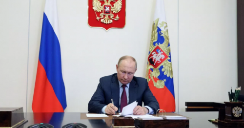 Putin təsdiqlədi: 
