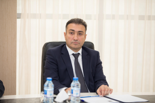 Vüqar Qurbanovun qohumu vəzifədən azad edildi