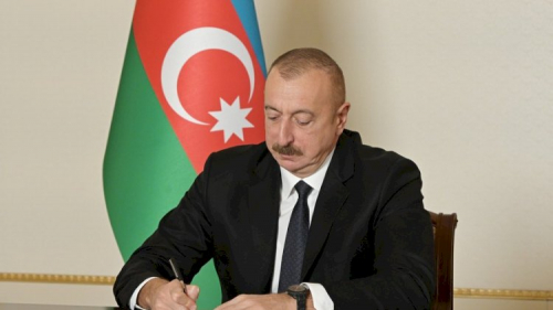 Prezident Fəxri Kazımovu vəzifədən azad etdi