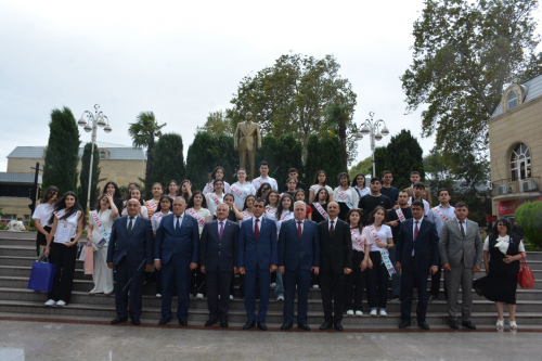 Tərtərdə tələbə adını qazanmış gənclərlə görüş keçirilib