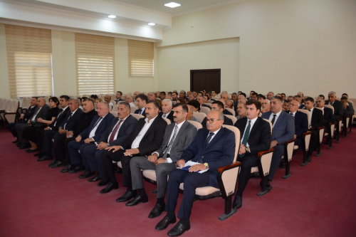 Tərtərdə yeni Dövlət Proqramının icrası ilə əlaqədar kənd təsərrüfatı və emal sahələrinin inkişafı üzrə layihələrə baxış keçirilib