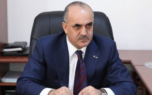 Səlim Müslümov müəllimliyə başladı