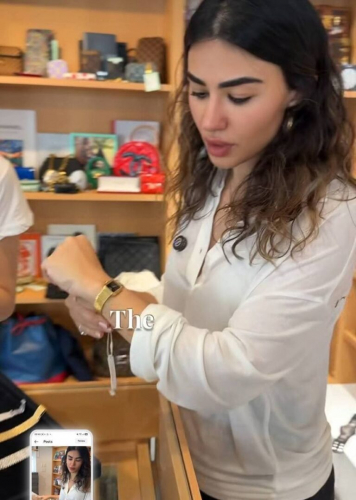 Əli Həsənovun qızının Dubaydakı mağazası: 
