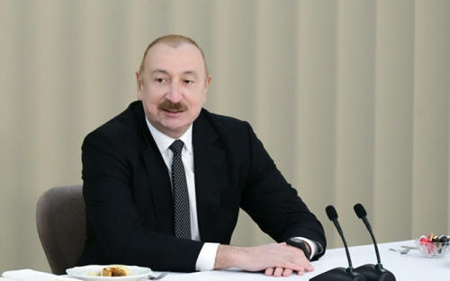 Gələn il minimum əməkhaqqı və pensiyalar qaldırılacaq